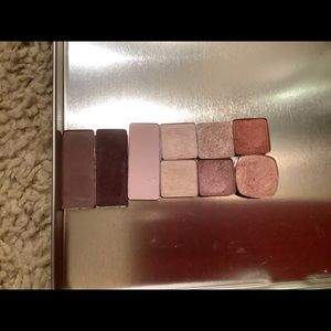 Single Eyeshadows